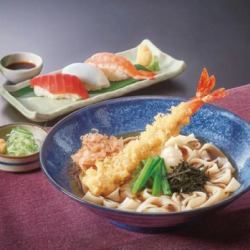 大海老天おろしきしめんと寿司セット