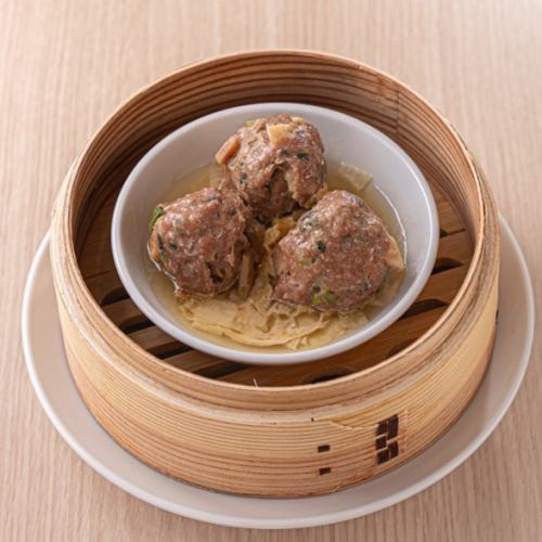 Steamed beef balls