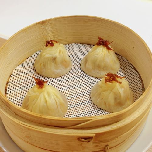 XO Jiang Xiaolongbao 4 pieces