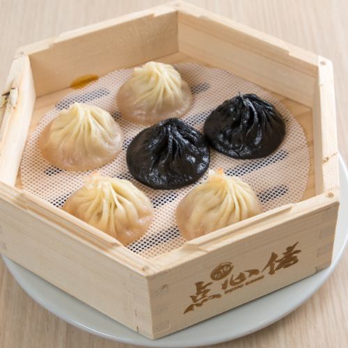 小籠包三種盛り（定番＆えび味噌＆カニ味噌）