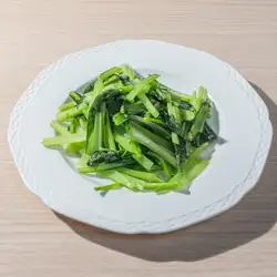 Stir-fried komatsuna (Japanese mustard spinach)
