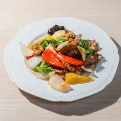 Beef stir-fry with oyster sauce