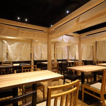 We can accommodate 2 to 60 people★Please use it for various purposes such as banquets, drinking parties, company banquets, birthday parties, dates, joint parties, meals, etc.The all-you-can-eat and drink course starts at 3,300 yen! There is no time limit. ◎Birthday month specials are also very popular!Smoking OK Private room reservation OK