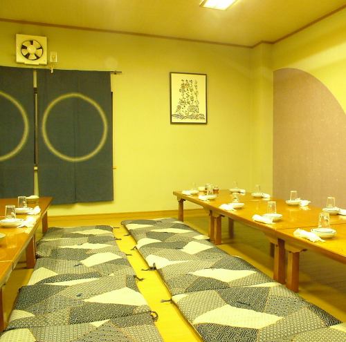 <p>Large banquets are also entrusted! Private rooms on the second floor can accommodate up to 33 people.</p>