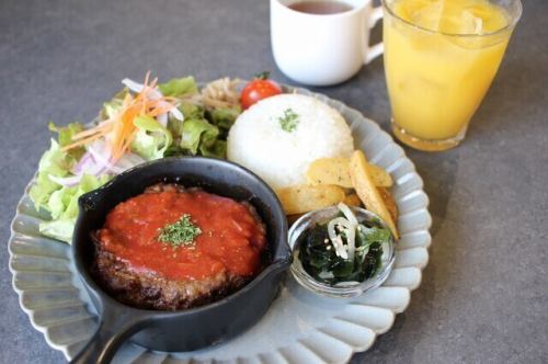 贅沢”飛騨牛”ハンバーグプレート