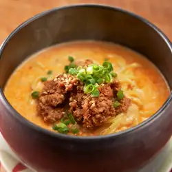 豆乳担々麺