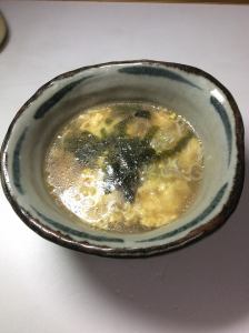 裙帶菜湯/雞蛋湯/蔬菜湯