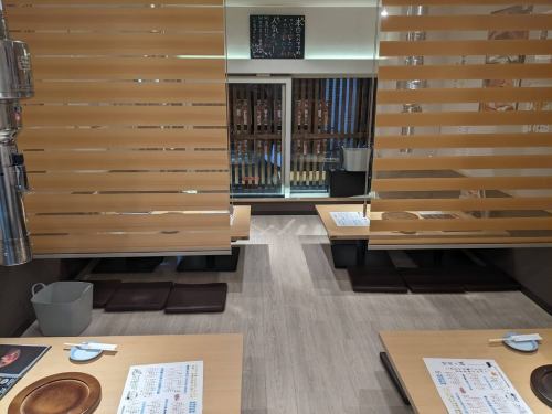 A tatami room for up to 24 people