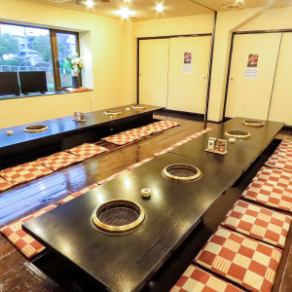 32名様までお座りいただける宴会場を完備しております。