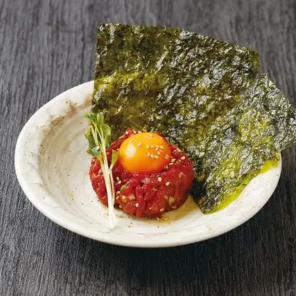 A5黒毛和牛のり巻きユッケ風