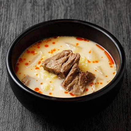 牛タンまるごと！コムタンラーメン