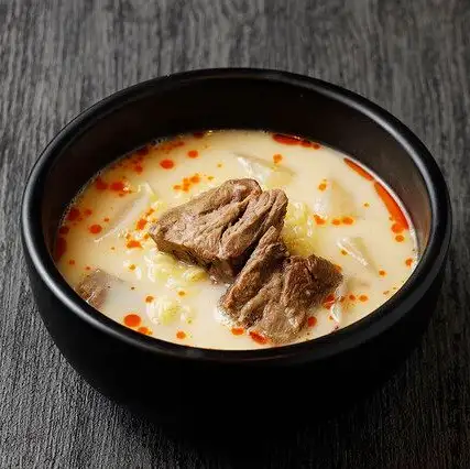 牛タン丸ごと！コムタンラーメン