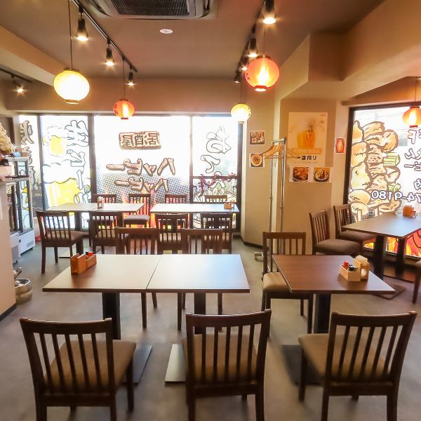 当店は、東西線葛西駅から徒歩1分の場所にあります。アクセスも便利で、お一人様から大人数まで幅広いご利用が可能です。特別な場合には貸切も対応しておりますので、お気軽にご相談ください。美味しい料理と共に、思い出に残る時間をお過ごしください◎