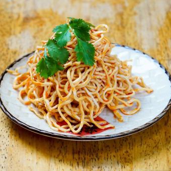 3.干し豆腐のピリ辛和え