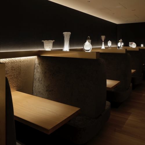 A sophisticated gathering with exquisite kushikatsu