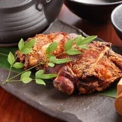 錦爽鶏もも肉の山賊揚げ