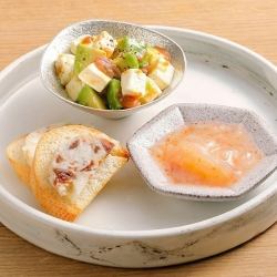 Assortment of 3 kinds of appetizers