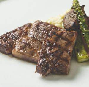 【炭焼きグリルから】熟成琉球在来金武アグー豚肩ロース