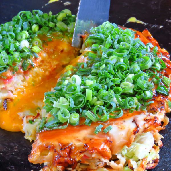 てこじまんのお好み焼き、もんじゃを是非、"ひとじまん"でお楽しみください！