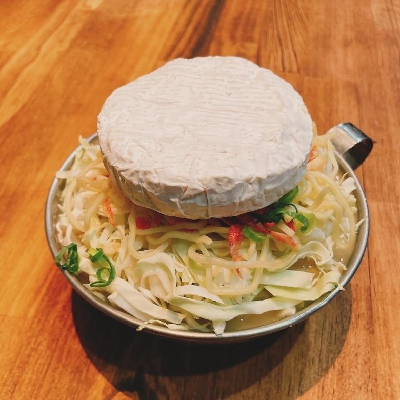 丸ごとカマンベールチーズもんじゃ