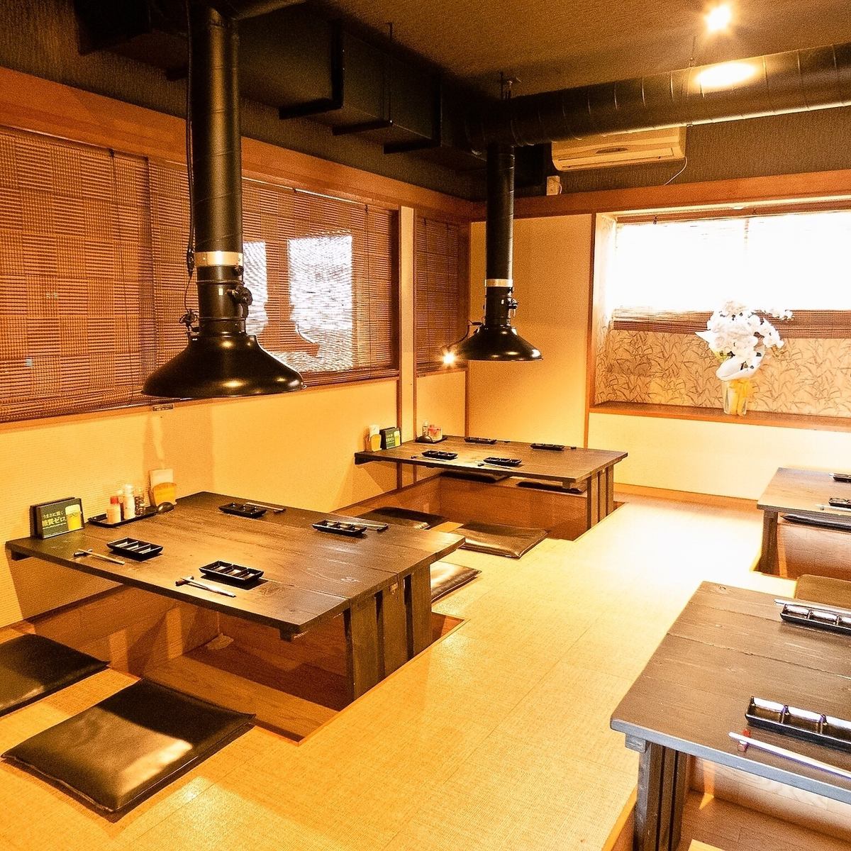 Complete private room.The Japanese-style room can be reserved for 10 to 16 people.