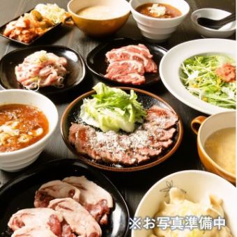 【인기 No.1】【송신년회】징기스칸 or 쇠고기 코스+생 OK 음료 무제한 5800→5000엔