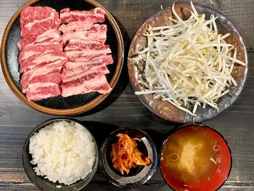 ランチ和牛焼肉定食登場！