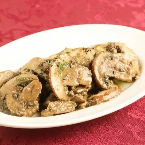 マッシュルームとニンニクのオリーブオイルマリネ/ Marinated Mushrooms