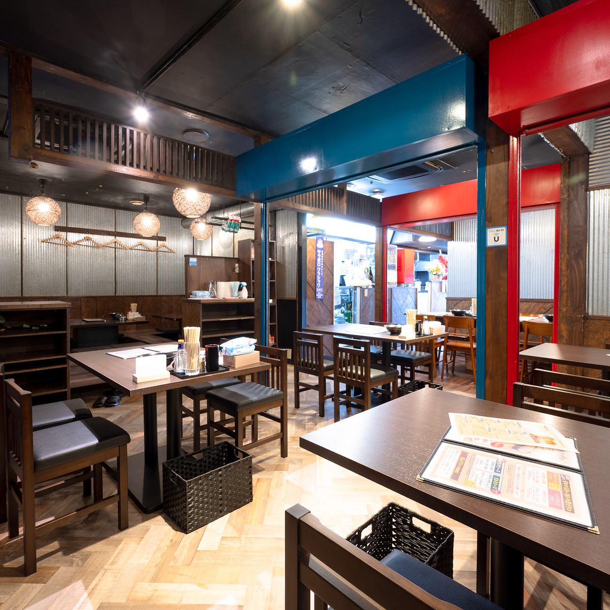 生付き2時間飲み放題＋手羽から食べ放題＋8品付3500円(税込)！