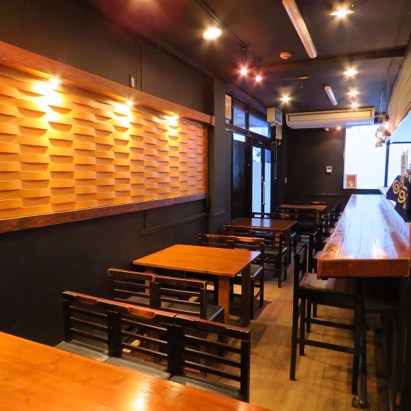 【レアな濁酒を楽しめる】食事だけでなく、お酒も楽しみたい！！という方は当店で決まり♪どぶろくを始めとした山形酒は80種類以上取りそろえており、初めての方でも飲みやすい銘柄など、スタッフがご提案させていただきます。※人気の銘柄等は品切れとなる可能性もございます。事前のお問い合わせがおすすめです！