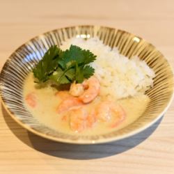 새우가 들어간 그린 카레