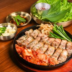 Grilled domestic samgyeopsal (2 servings)