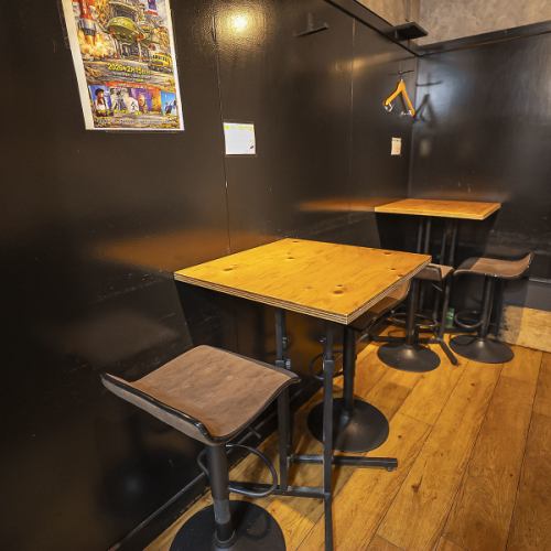 <p>大人数での宴会に対応可能なおしゃれな鉄板居酒屋♪最大で11名様までご利用可能な貸切も受け付けています!オシャレで落ち着いた店内は、賑やかさと居心地の良さを兼ね備えています。8名様以上利用で飲み放題コース利用で幹事様2000円(税込)お得になるクーポンも</p>