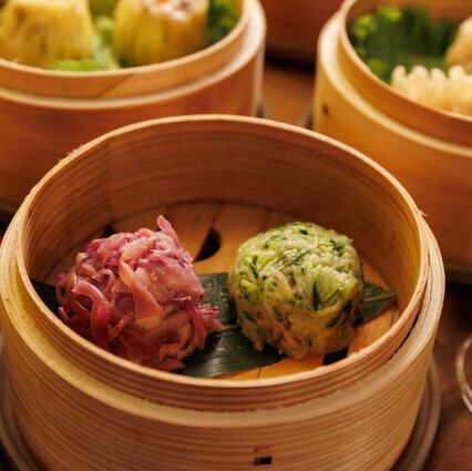 Meat shumai wrapped in vegetables