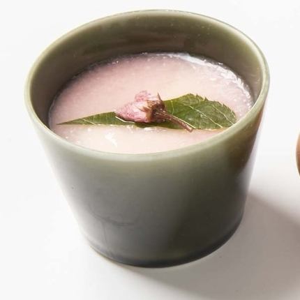 Sakura-scented Fukura sea bream and Domyoji soybean milk steamed