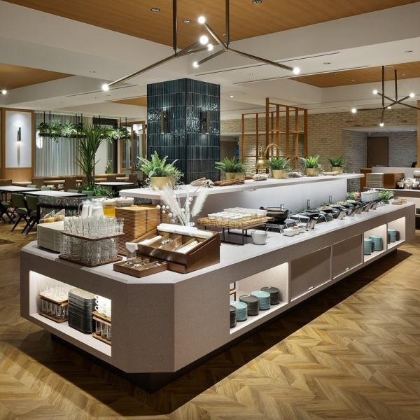 ◇ Lunchtime is buffet style! Open from 11:00 and close at 14:30, you can enjoy the lunch buffet at your leisure with no time limit! Over 40 dishes are lined up on the stylish buffet table, and there is also a soft drink bar with over 20 types of drinks! It is a 3-minute walk to Rinku Premium Outlets! Many customers use it!