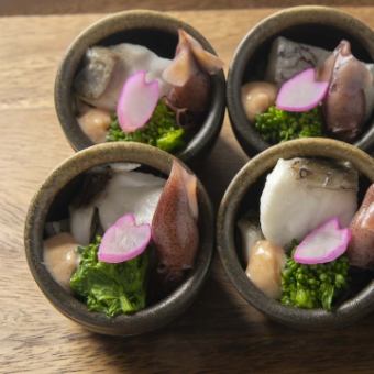 桜鯛とホタルイカの春野菜