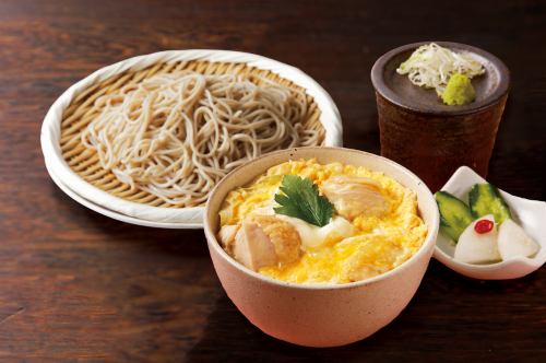 親子丼とそばのセット