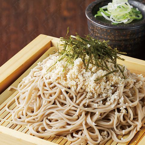 冷たい蕎麦、温かい蕎麦選べます