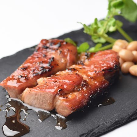 Hokkaido Pork "Yume no Daichi" Directly Grilled with Honey Char Siu