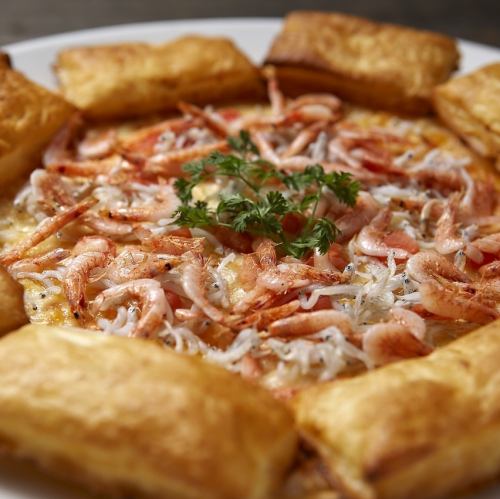 [Limited Time Offer] Whitebait & Sakura Shrimp Pizza Pie