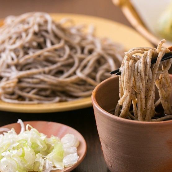 Tezukushi Cuisine Yoshibo's popular menu [Juwari Soba]