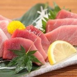 Assortment of 3 types of raw bluefin tuna