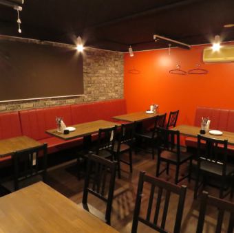 Seats in a completely private room can accommodate up to 24 people! (Up to 30 people if you really want to be tight.Please contact us.)