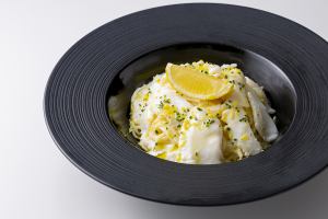 Squid lemon cream pasta