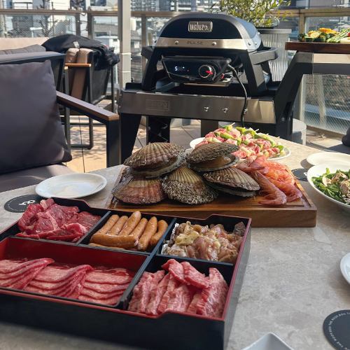 【屋根付きテラス席で満喫】上質な宮崎牛も贅沢に味わえる！貸切も可能なプライベートBBQプラン♪