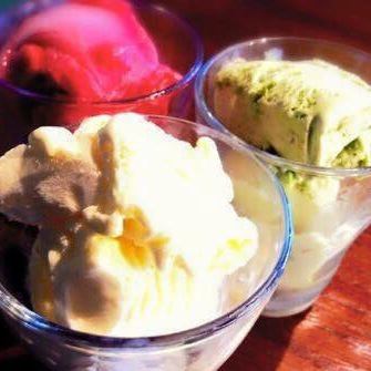 Various seasonal ice creams