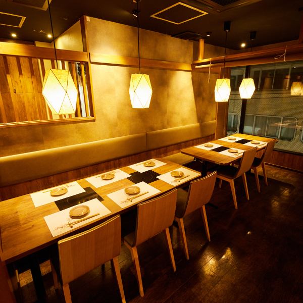 A good location about 2 minutes on foot from Kasukabe Station! A banquet hall with sunken kotatsu seats that can accommodate up to 50 people.The adult space with a calm atmosphere based on Japanese style can be used for any occasion.Lunch parties are also welcome. For banquets, lunches, mother's parties... ♪ Please feel free to contact us ♪ Children are welcome ♪ For banquets, drinking parties, welcome and farewell parties... ♪