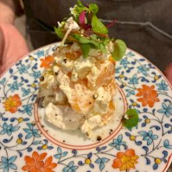 旬の果物と生ハムの白和え