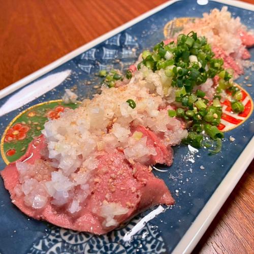 トロレバ刺し（低温調理）